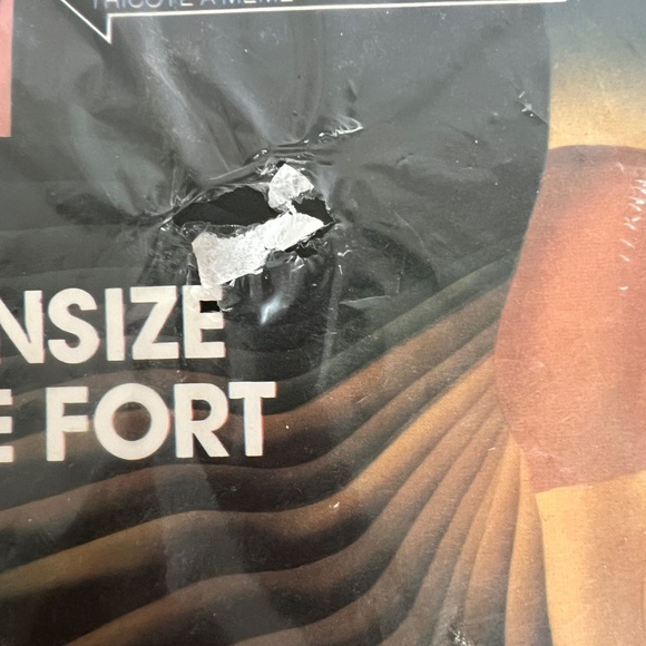 2 Pair Silky Legs Queen Size Panty Hose Hosiery Beige Vintage NOS 260 - 210 lbs - Picture 4 of 8